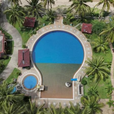 Lamao Beach Resort Romblon Exterior photo