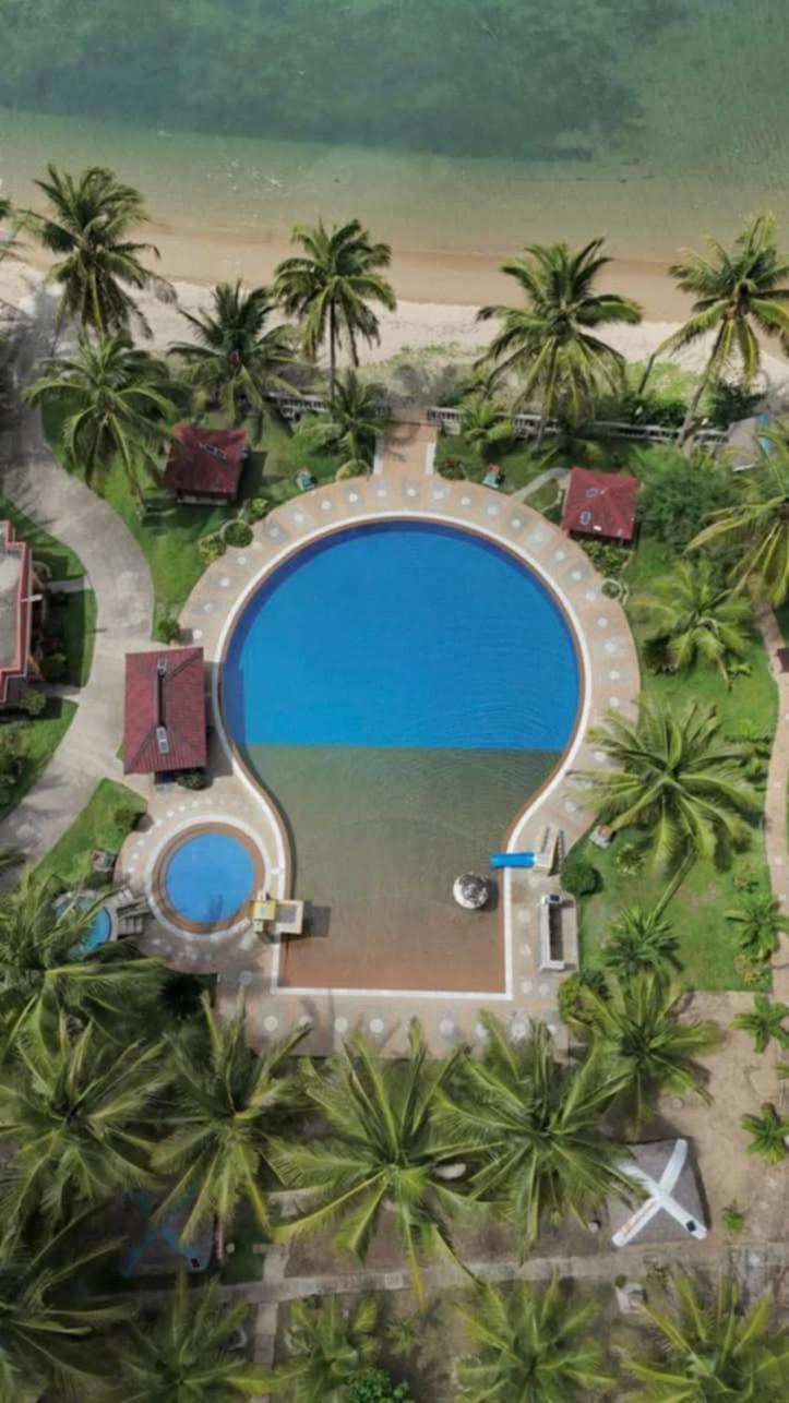 Lamao Beach Resort Romblon Exterior photo